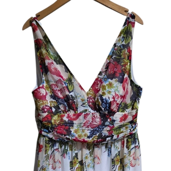 Ever Pretty Women's Size Xl Floral V-Neck Maxi Dress - Picture 3 of 7
